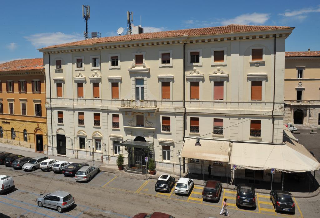 Grande Albergo Quattro Stagioni Rieti Exterior foto