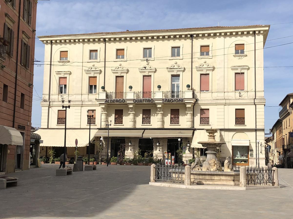 Grande Albergo Quattro Stagioni Rieti Exterior foto